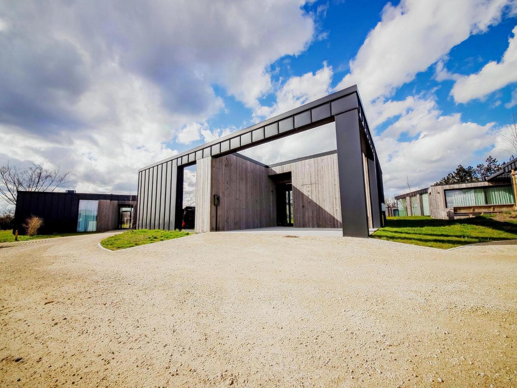 Maison Heurelijk Modern Finished Near Somme-Leuze Exterior foto